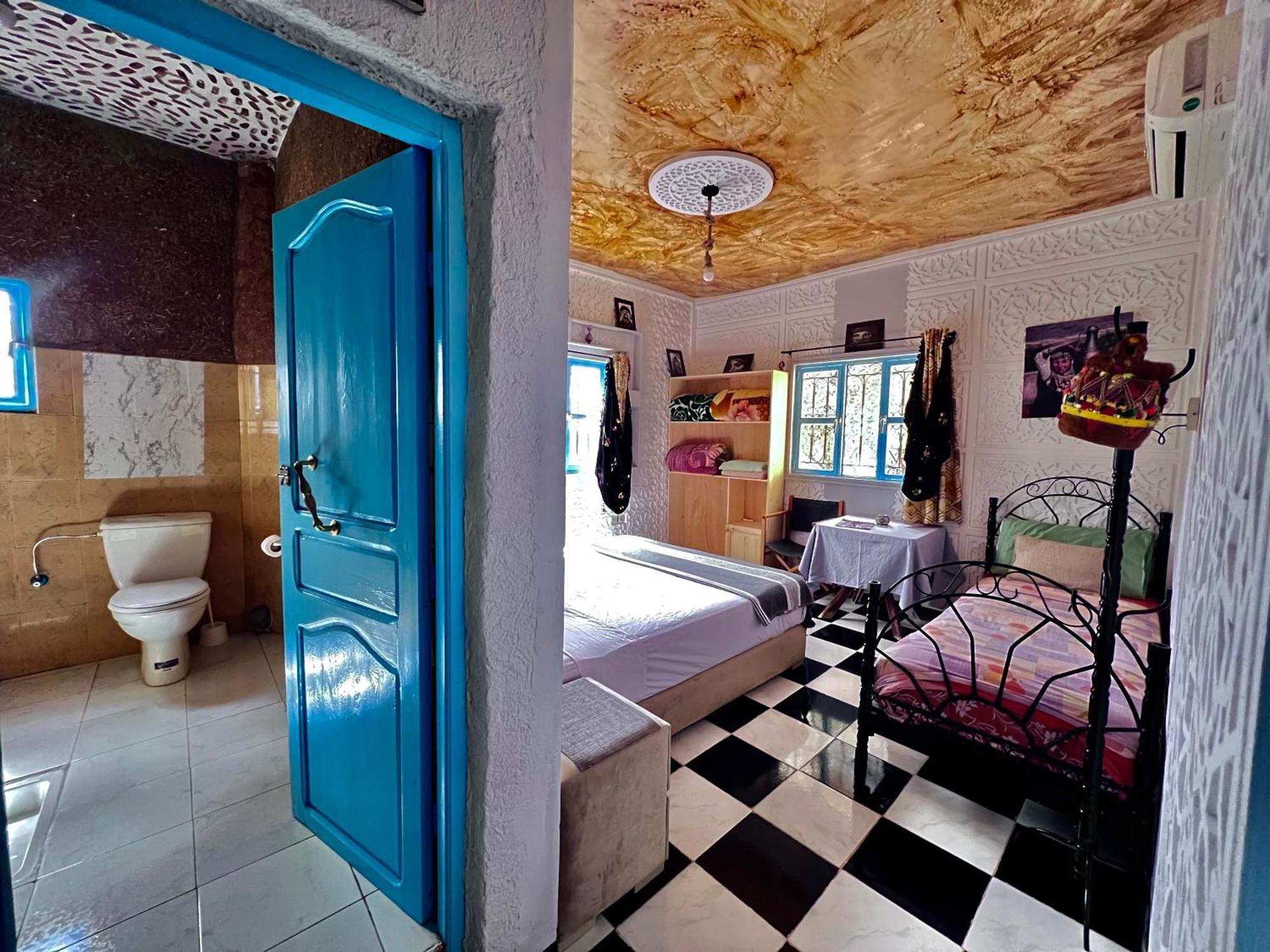 La Maison Traditionnelle Hotel Et Guesthouse Tafraout Exterior foto