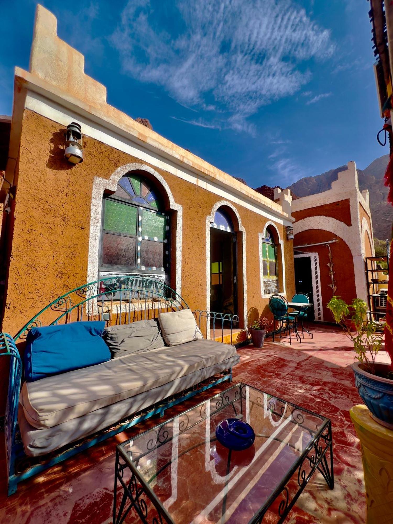 La Maison Traditionnelle Hotel Et Guesthouse Tafraout Exterior foto